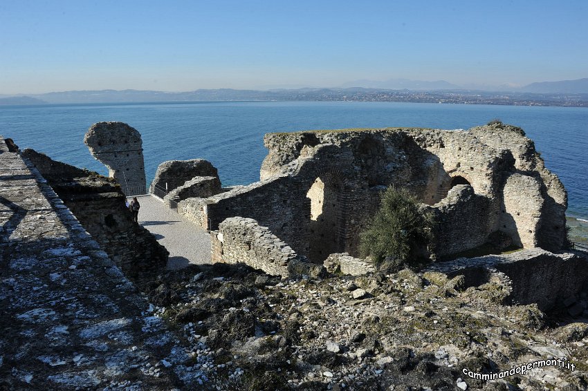 090 Grotte di Catullo.JPG